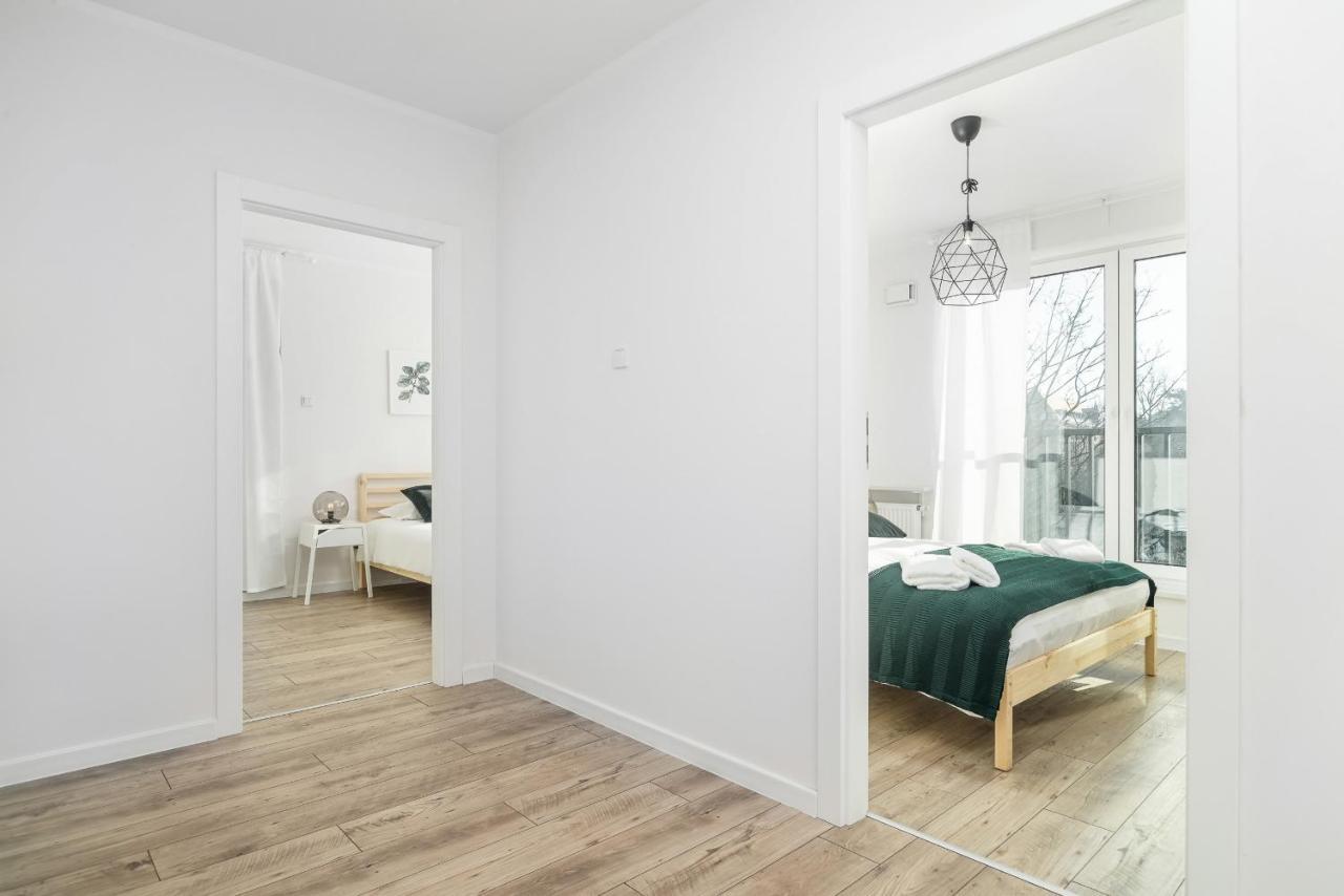 Botanic Gardens With Free Garage By Renters Breslau